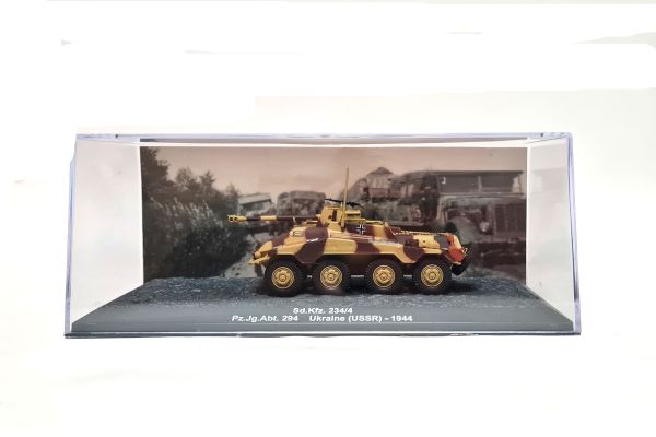 gebraucht! De Agostini Sd.Kfz. 234/4 - Ukraine 1944 Maßstab 1:72 Panzer-Sammlung - fast wie neu