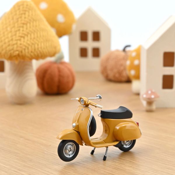 Norev Vespa 50 R Positano gelb 1969