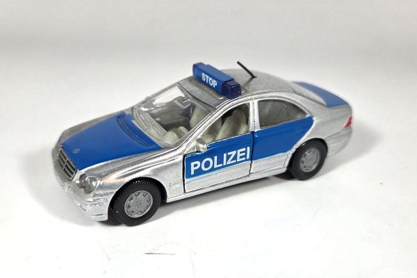 gebraucht! Siku 1362 (1375) Mercedes-Benz C320 "Polizei" silber/blau - ganz leicht bespielt