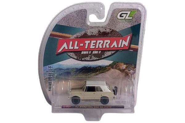 Greenlight 35310-B International Scout 800 Sportop creme/braun 1967 - All-Terrain Series 1:64