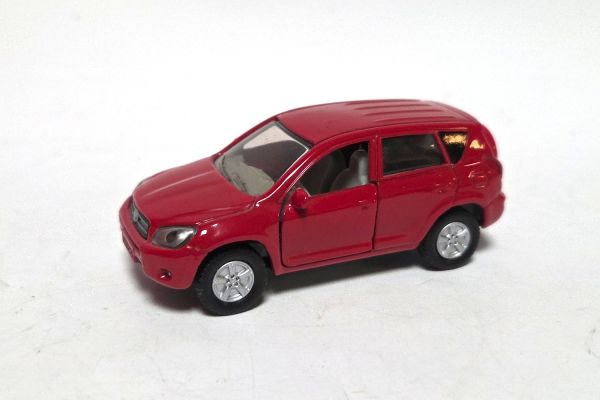 gebraucht! Siku 1431 Toyota RAV 4 rot - fast wie neu