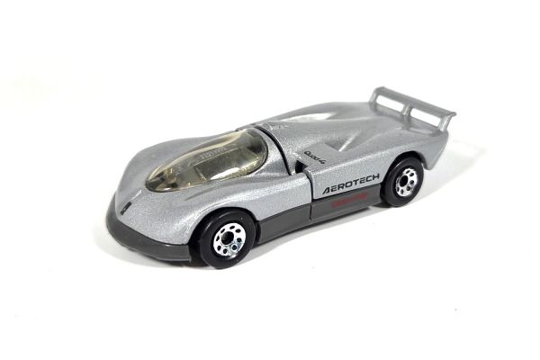 gebraucht! Matchbox Oldsmobile Aerotech 1989 silber 1:66 - fast wie neu