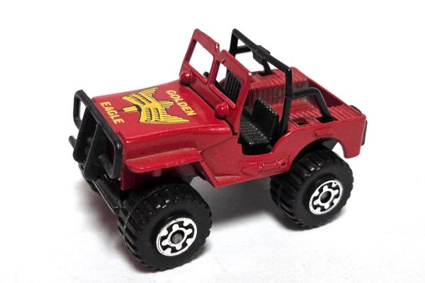 gebraucht! Matchbox Jeep 4x4 Golden Eagle rot 1981 Maßstab 1:59 - ganz leicht bespielt