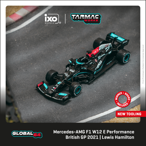 Tarmac T64G-F037-LH1 Mercedes-AMG F1 W12 E Performance Lewis Hamilton Global64 Maßstab 1:64 Modellau