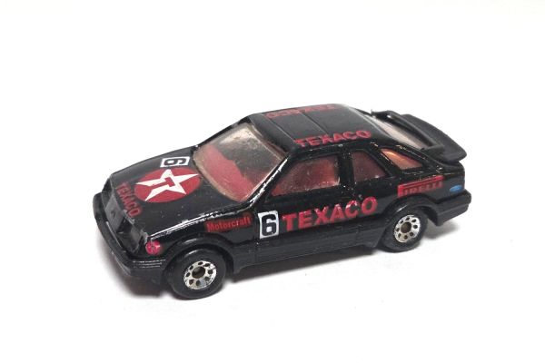 gebraucht! Matchbox Ford Sierra XR4i "Texaco" schwarz 1:58 - bespielt