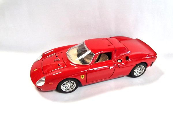 gebraucht! Bburago 3011 Ferrari GTO Le Mans rot 1965 Maßstab 1:18 - fast wie neu