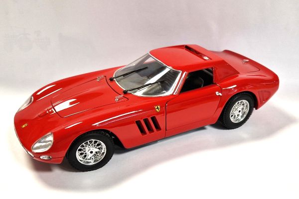 gebraucht! Guiloy 67525 Ferrari 250 GTO rot 1964 Maßstab 1:18 - fast wie neu