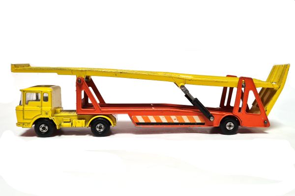 gebraucht! Matchbox K-11 DAF Car Transporter Super Kings gelb/orange 1970 - leicht bespielt