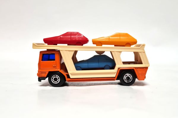 gebraucht! Matchbox No.11 Bedford Car Transporter orange 1976 Lesney - ganz leicht bespielt