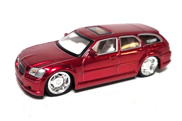 gebraucht! Jada Dodge Magnum R/T rot metallic - fast wie neu mit Blister
