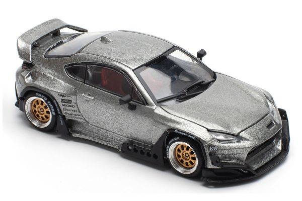 Pop Race 235 Toyota Pandem GR86 silber 1:64
