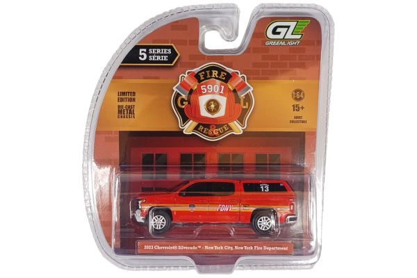 Greenlight 67070-E Chevrolet Silverado FDNY rot 2023 - Rescue & Fire 1:64