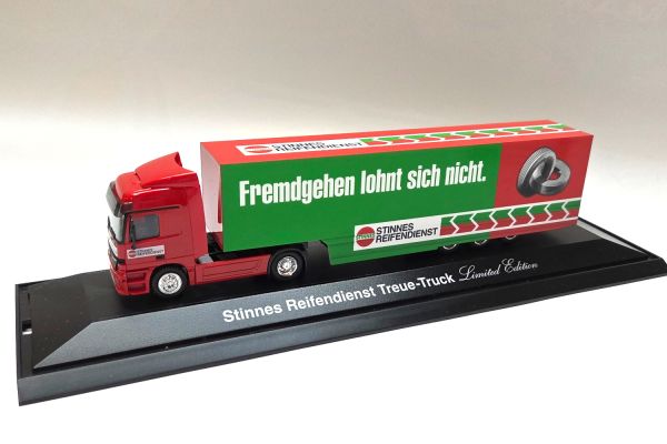NOS! Herpa Mercedes-Benz Actros Stinnes Reifendienst Sattelzug rot/grün 1:87