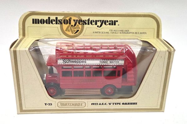 gebraucht! Matchbox Y-23 A.E.C. S-Type Omnibus 1922 schweppes rot 1:72 - fast wie neu mit BOX