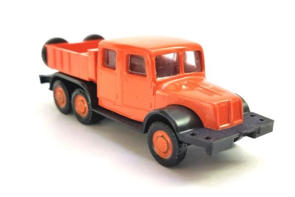 Modelltec 90000033 Tatra T 141 Schwerlastzugmaschine 6x6 orange Maßstab 1:87 Modellauto