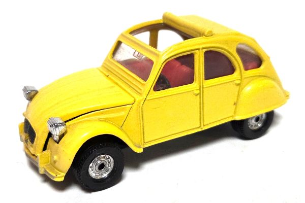gebraucht! Corgi Citroen 2CV6 gelb Maßstab ca. 1:43