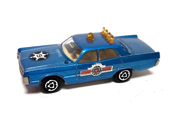 gebraucht! Majorette No.216 Plymouth Fury Police blau metallic Maßstab 1:70 - ganz leicht bespielt
