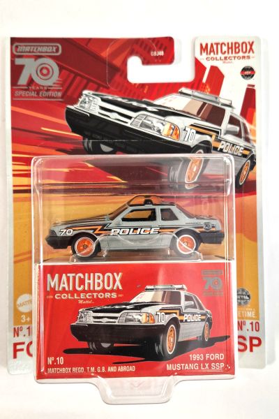 Matchbox GBJ48-HLJ68 Ford Mustang LX SSP "Police" grau matt no.10 - Collectors 70 Years SE Maßstab c