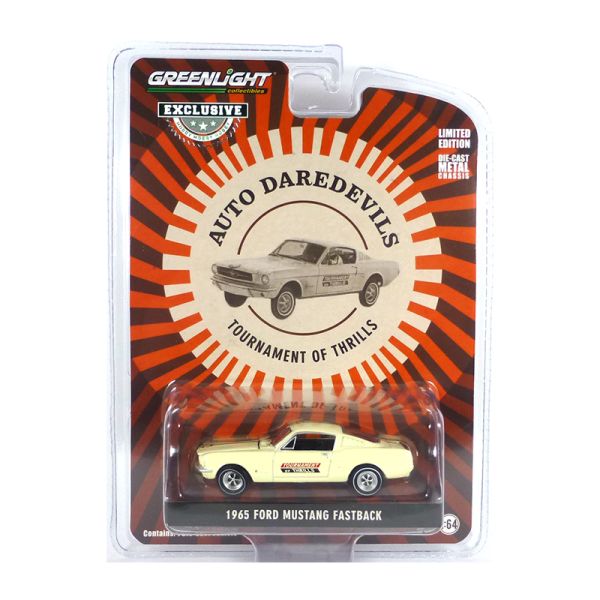 Greenlight 30265 Ford Mustang Fastback "Tournament of Thrilles" creme 1965 - Exclusives Maßstab 1:64