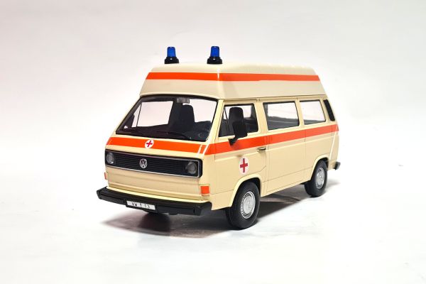 Motormax 79595 VW T3 Hochdach Ambulanz Krankenwagen beige Maßstab 1:24 Modellauto