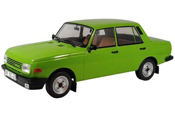 Modelcar Wartburg 353 1985 grün 1:18