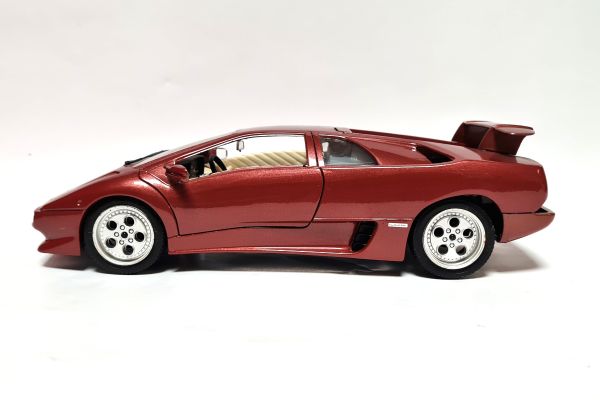 gebraucht! Bburago 3041 Lamborghini Diablo 1990 bronze metallic Maßstab 1:18 - fast wie neu