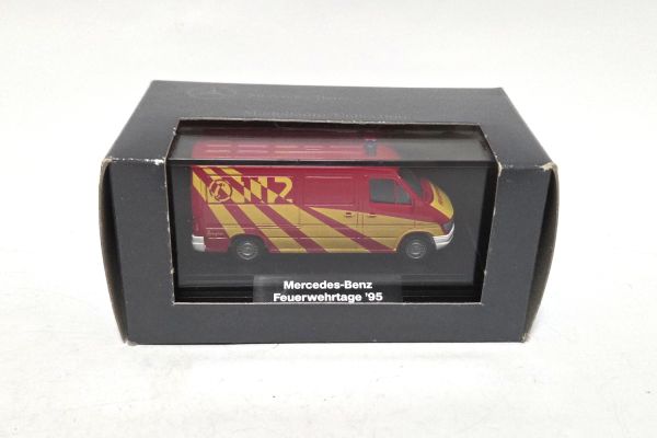NOS! Wiking Mercedes-Benz Sprinter Feuerwehrtage 1995 rot 1:87