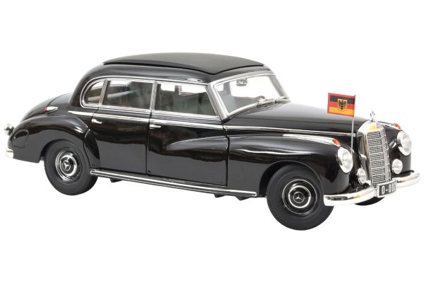 Norev Mercedes Benz 300 Konrad Adenauer schwarz 1955 1:18