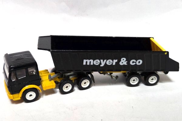 gebraucht! Siku 2919 (3520) Mercedes SK Sattelkipper "Meyer & Co" schwarz Maßstab 1:55 - leicht besp