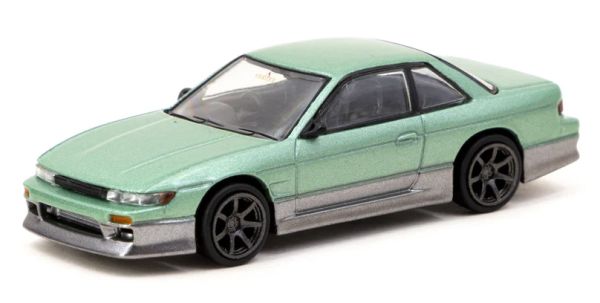 Tarmac T64G-025-GR VERTEX Nissan Silvia S13 (200SX) grün/silber Maßstab 1:64 Modellauto