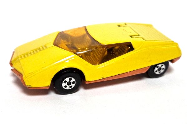 gebraucht! Matchbox No.33 Datsun 126X gelb/orange Lesney 1973 - ganz leicht bespielt