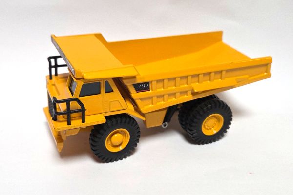 gebraucht! Joal Caterpillar 773b Dumper melonengelb Maßstab 1:70 - fast wie neu