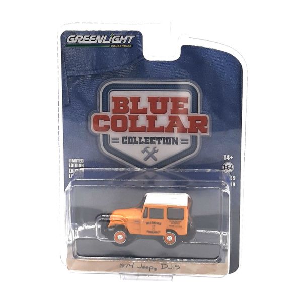 Greenlight 35200-B Jeep DJ-5 &quot;Westhaven Pharmacy&quot; orange 1974 - Blue Collar 9 Maßstab 1:64 Modellaut