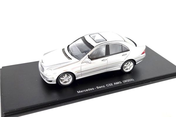 NOS! Spark Mercedes-Benz C32 AMG (W203) silber 1:43