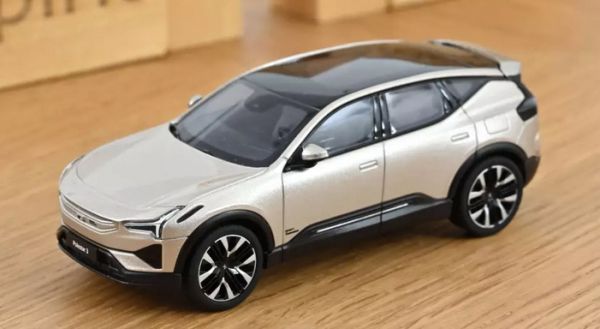 Norev Polestar 3 jupiter 2024 beige 1:43
