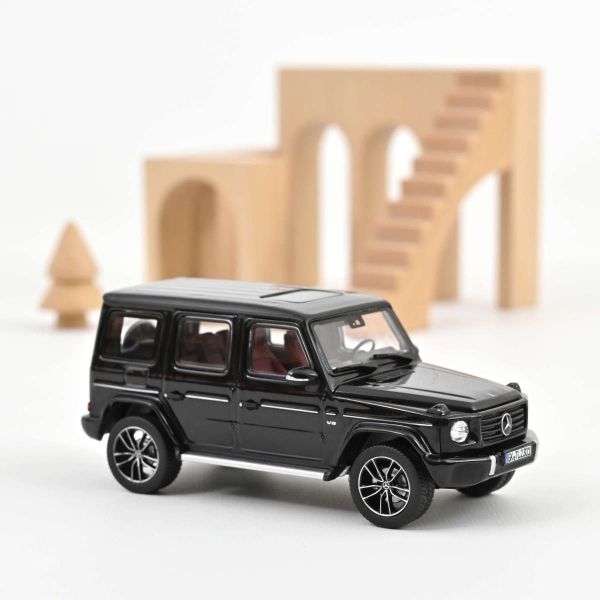 Norev Mercedes Benz G-Class 2025 schwarz metallic 1:43