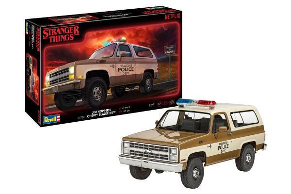 Revell Stranger Things Jim Hopper´s Chevy Blazer K5 Modellbausatz 162-tlg. 1:25