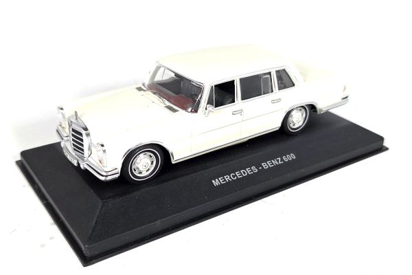 NOS! IXO Mercedes-Benz 600 (W100) cremeweiss 1:43
