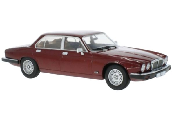 Modelcar Jaguar XJ Series III 1979 dunkelrot metallic 1:18