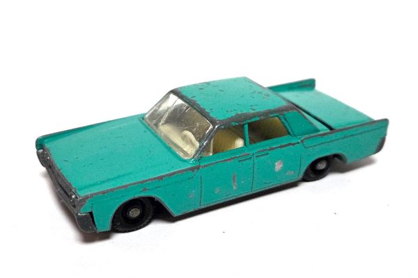 gebraucht! Matchbox No.31 Lincoln Continental grün Made in England - etwas bespielt