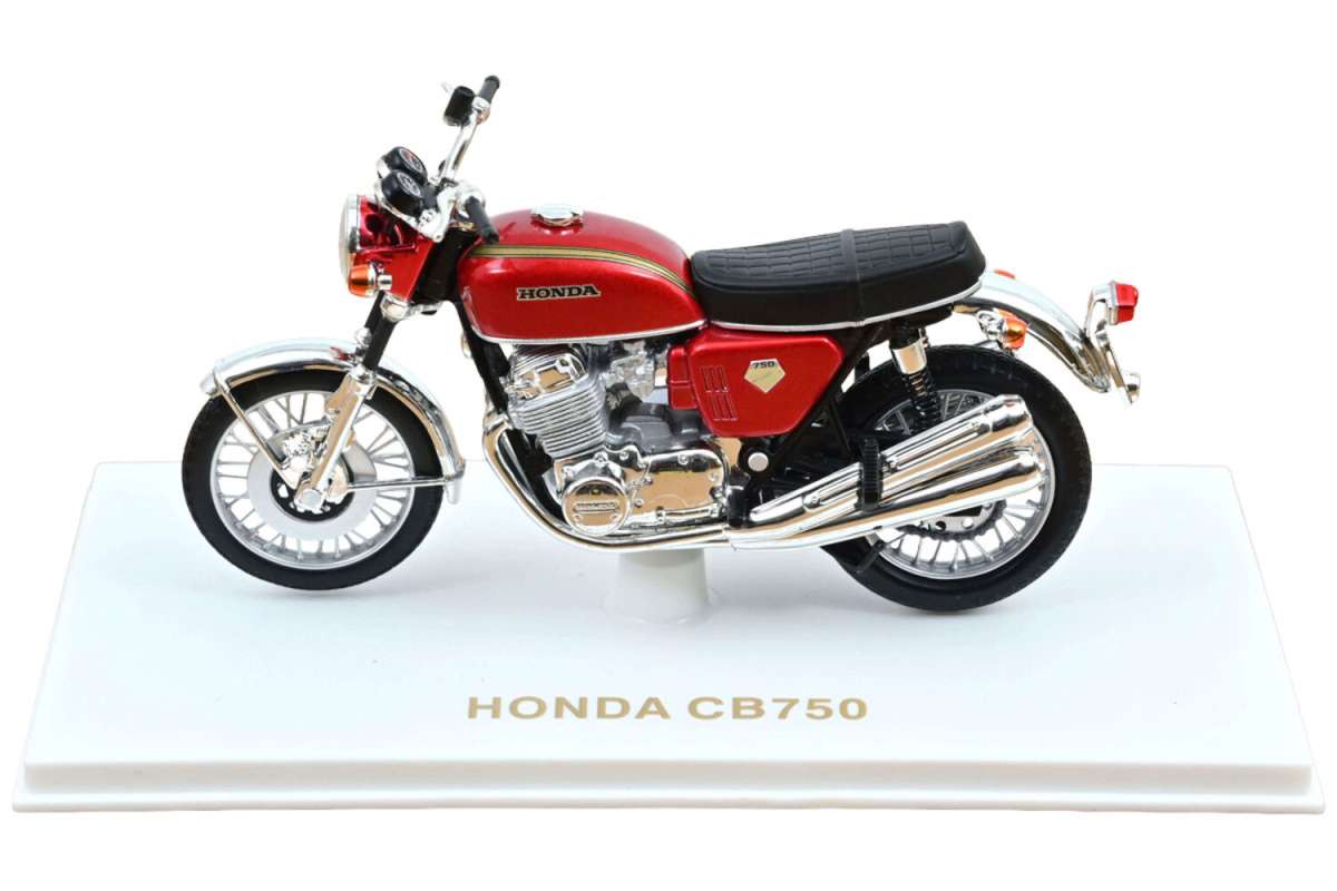 182026-Honda-CB750-metallic-