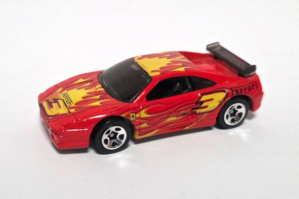 gebraucht! Hot Wheels Ferrari 355 Challenge rot/gelb ca. 1:64 - fast wie neu