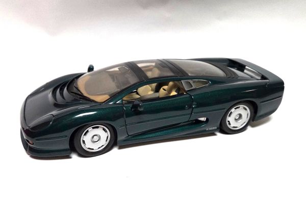 gebraucht! Maisto 31907 Jaguar XJ220 1992 dunkelgrün metallic 1:18 - fast wie neu