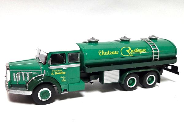 NOS! IXO Bernard TD180 LKW Chateau Rastegue grün 1:43