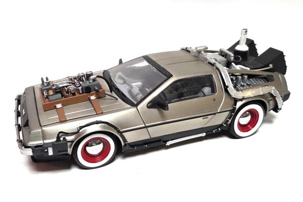 gebraucht! Sun Star 2712 DeLorean Back to the Future III 1:18