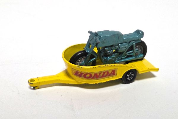 gebraucht! Matchbox No.38 Honda Motor Cycle & Trailer Motorrrad + Anhänger gelb Made in England - le