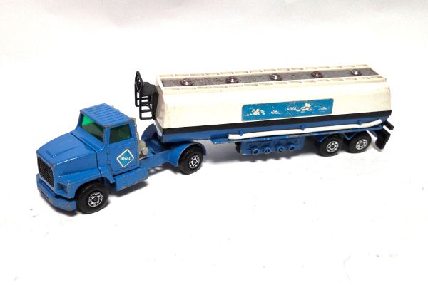 gebraucht! Matchbox K-16/K-115 Ford LTS Tankwagen Articulated Petrol Tanker Aral Super Kings - etwas