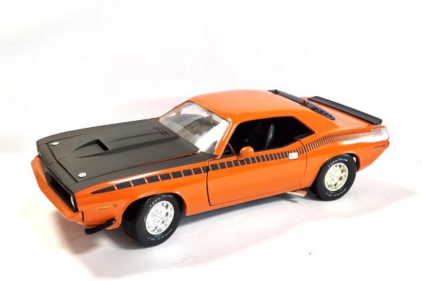 gebraucht! Ertl 29032 Dodge Challenger CUDA orange/schwarz 1970 Maßstab 1:18 - fast wie neu