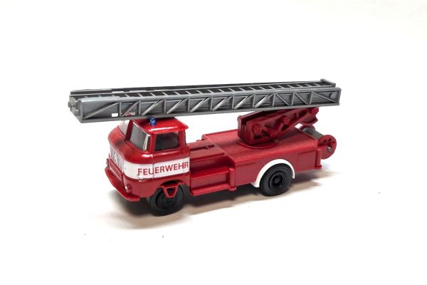 gebraucht! Busch 95167 IFA W50 L Feuerwehr Drehleiter rot 1:87