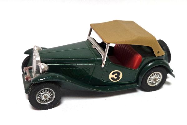 gebraucht! Matchbox Y-8 MG T.C. grün 1945 Maßstab 1:35 - fast wie neu